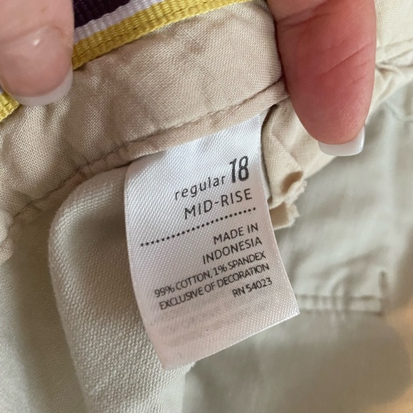 Old Navy Cream pants- Size 18 - Picture 3 of 5